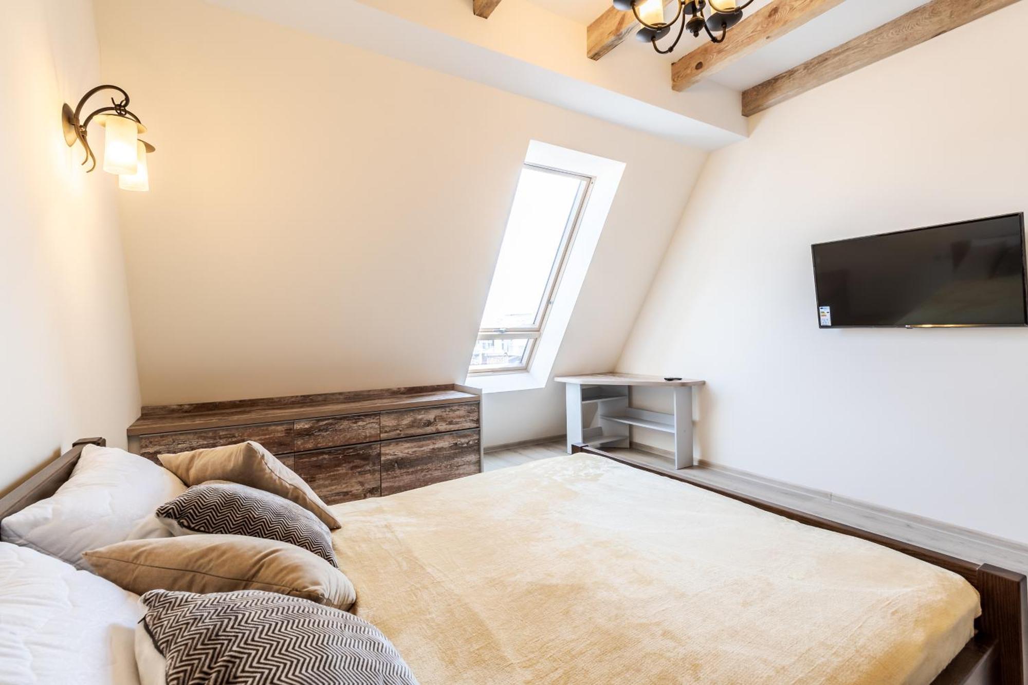 Inshiapartments On Hazova Str 4 Lviv Eksteriør billede